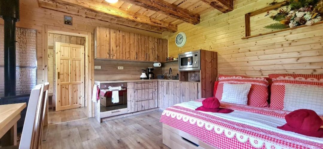 Holiday home Chaloupka U Matusku *